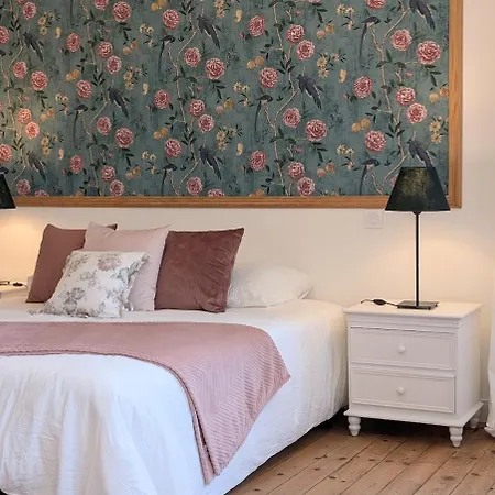 Holiday home La Dame De Pierres - Maison Bourgeoise - 5 Suites Avec Salle De Bain Privative - Charme & Confort - 40 Min Puydufou La Foret-sur-Sevre
