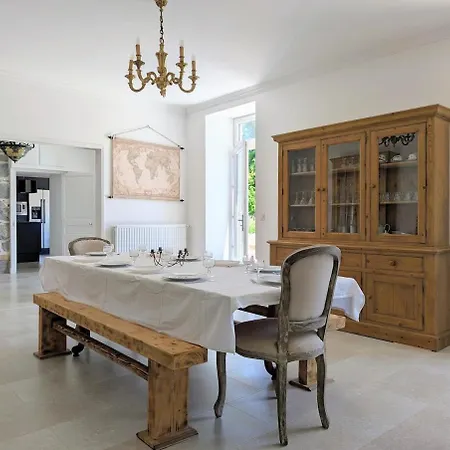 La Dame De Pierres - Maison Bourgeoise - 5 Suites Avec Salle De Bain Privative - Charme & Confort - 40 Min Puydufou