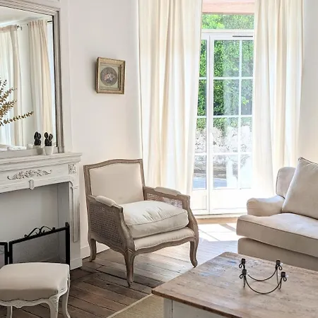 La Dame De Pierres - Maison Bourgeoise - 5 Suites Avec Salle De Bain Privative - Charme & Confort - 40 Min Puydufou * La Foret-sur-Sevre